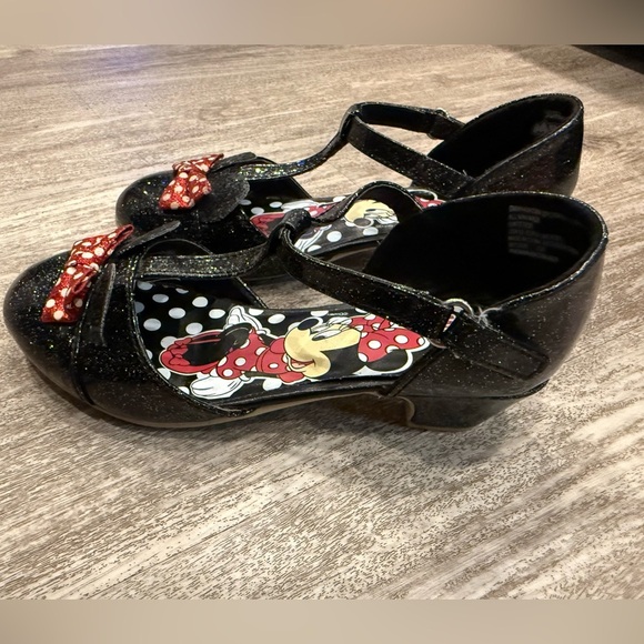Minnie Mouse Black Glitter dress shoes with Red Polka Dot Bow/girls size 13 - Picture 11 of 12